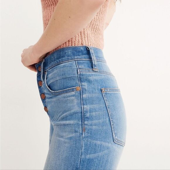 Madewell Light Blue Cropped Jeans - Picture 2 of 13